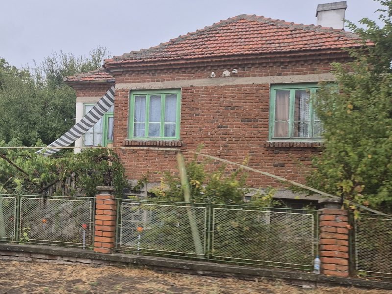 Older Bulgarian village property typical of homes bought by overseas owners